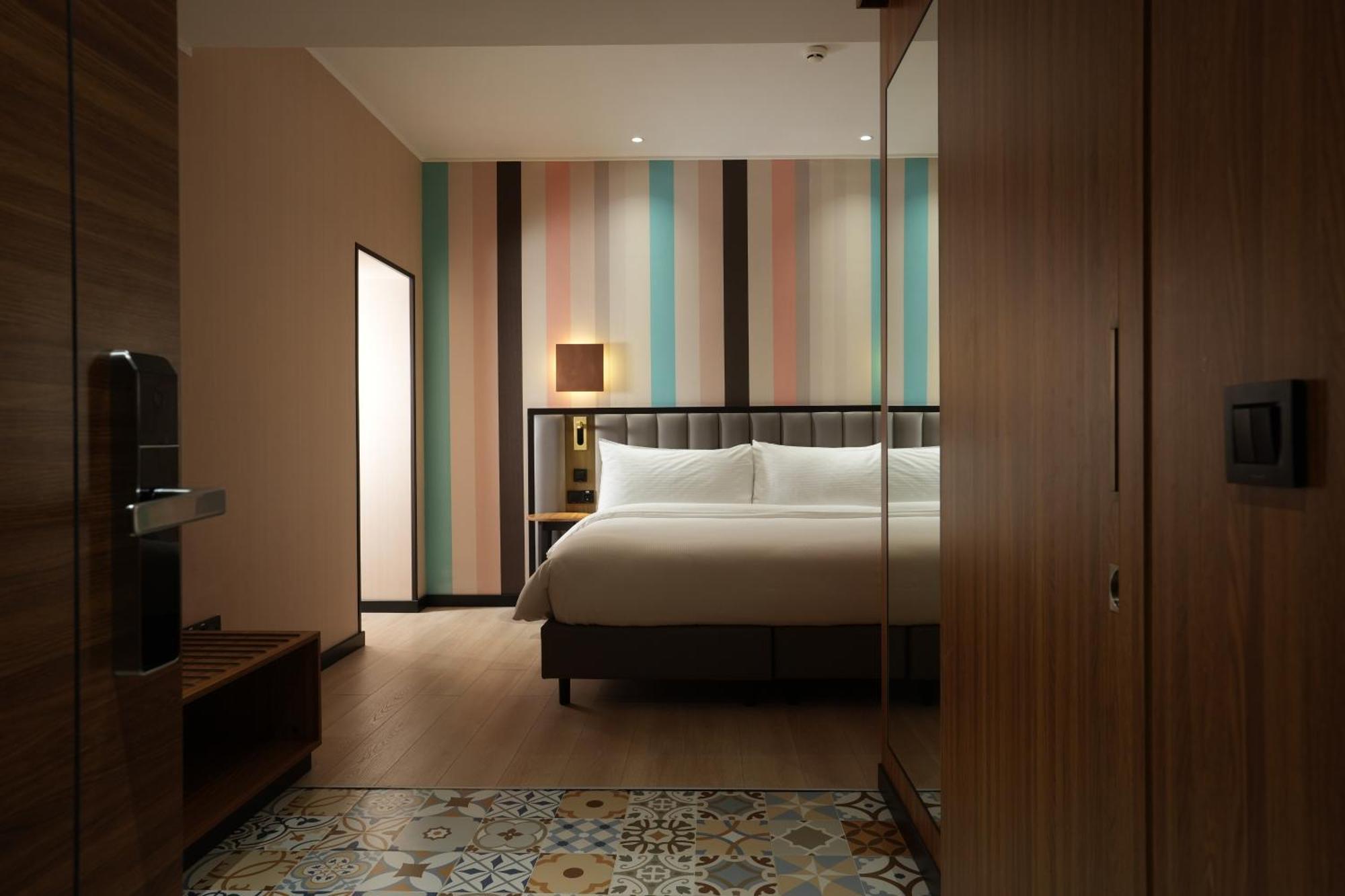 Ramada Encore By Wyndham Tashkent Exterior photo