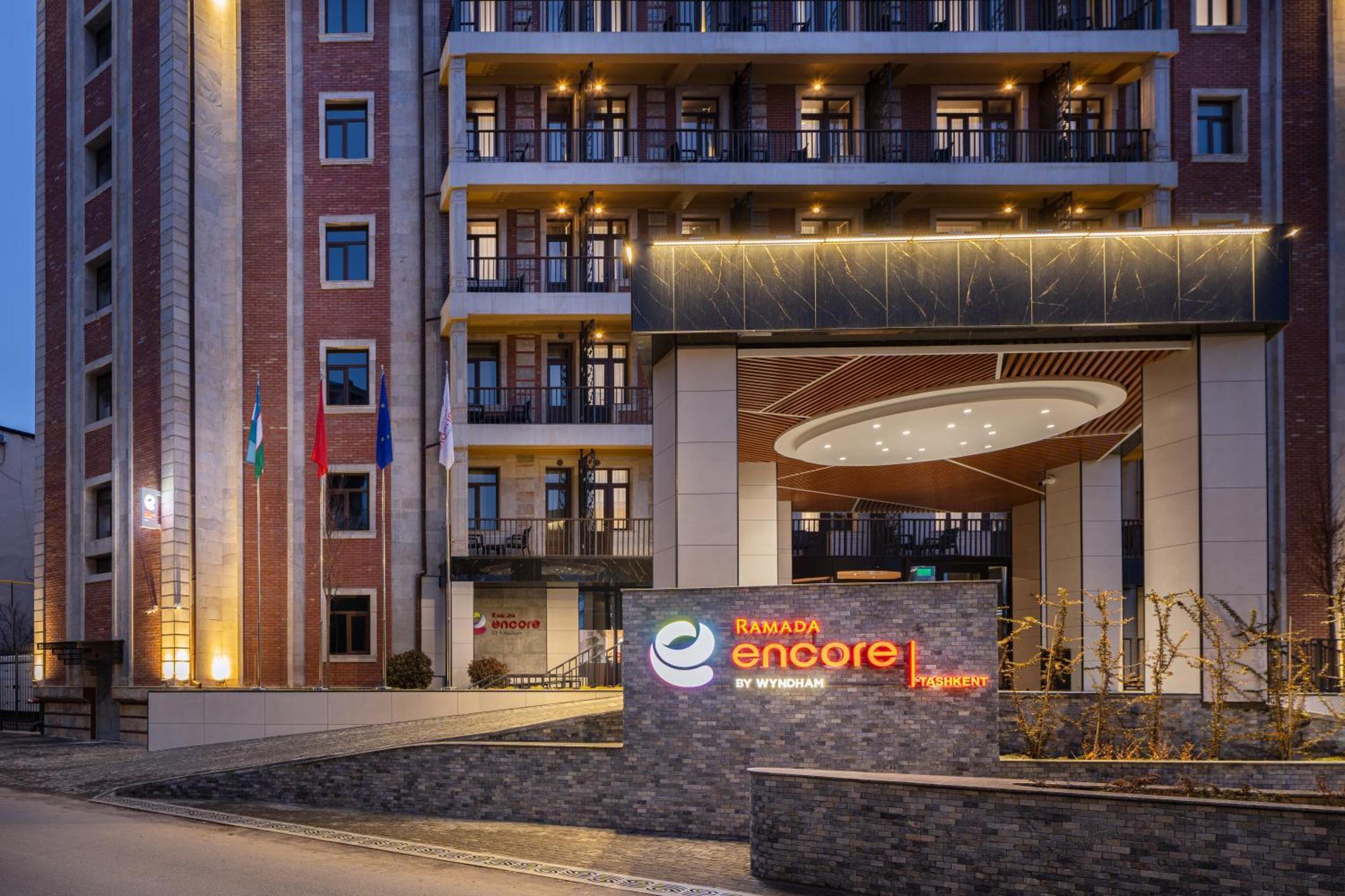 Ramada Encore By Wyndham Tashkent Exterior photo